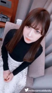 帝都嫩模瑶瑶幻身和服美少女 洋男友桌下手插菊花做爱猛操射出